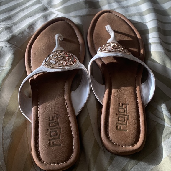 Flojos Sandals - Picture 4 of 7